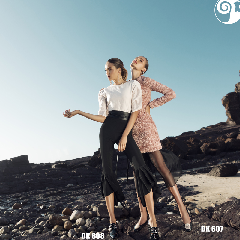 【澳洲仓】【特价】DK UGG DK607 Hannah 春夏新款 小羊皮金属饰牌芭蕾鞋