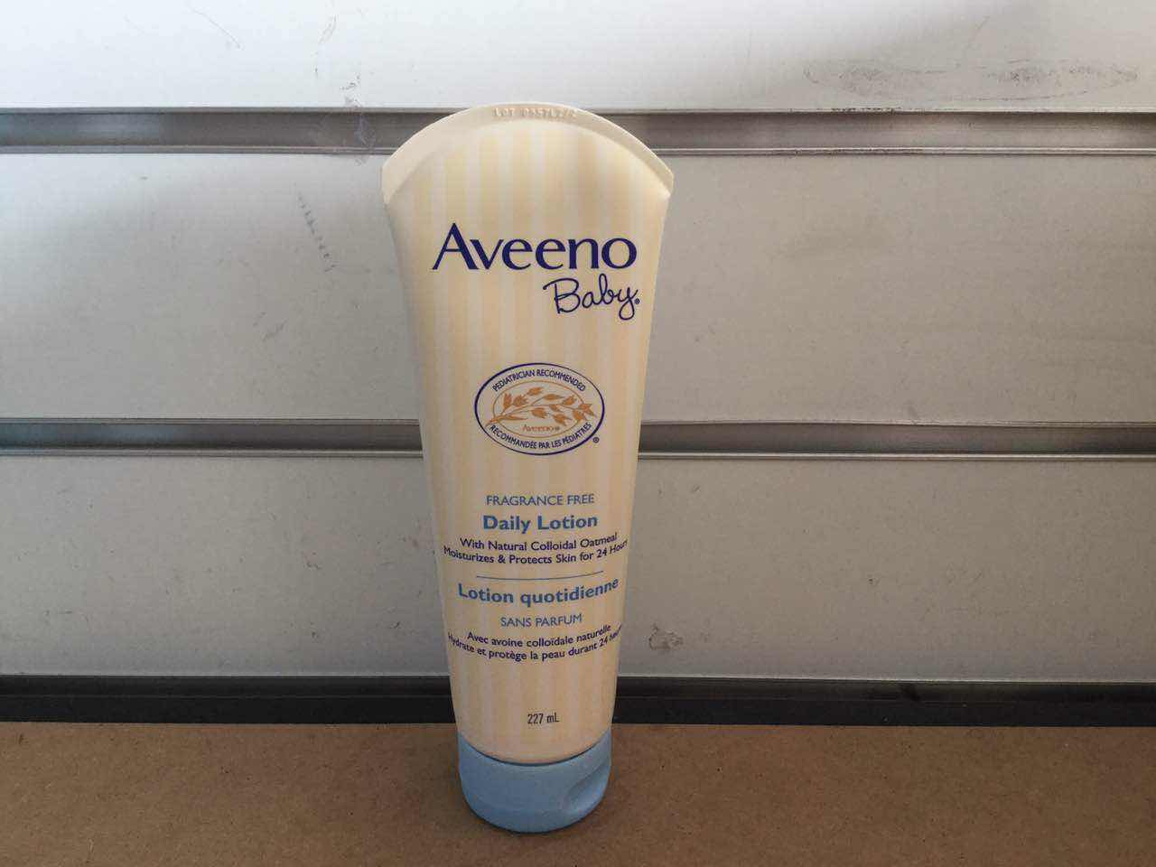 【澳洲仓】Aveeno Baby Daily moisture lotion艾维诺婴儿、儿童燕麦润肤乳液227ML