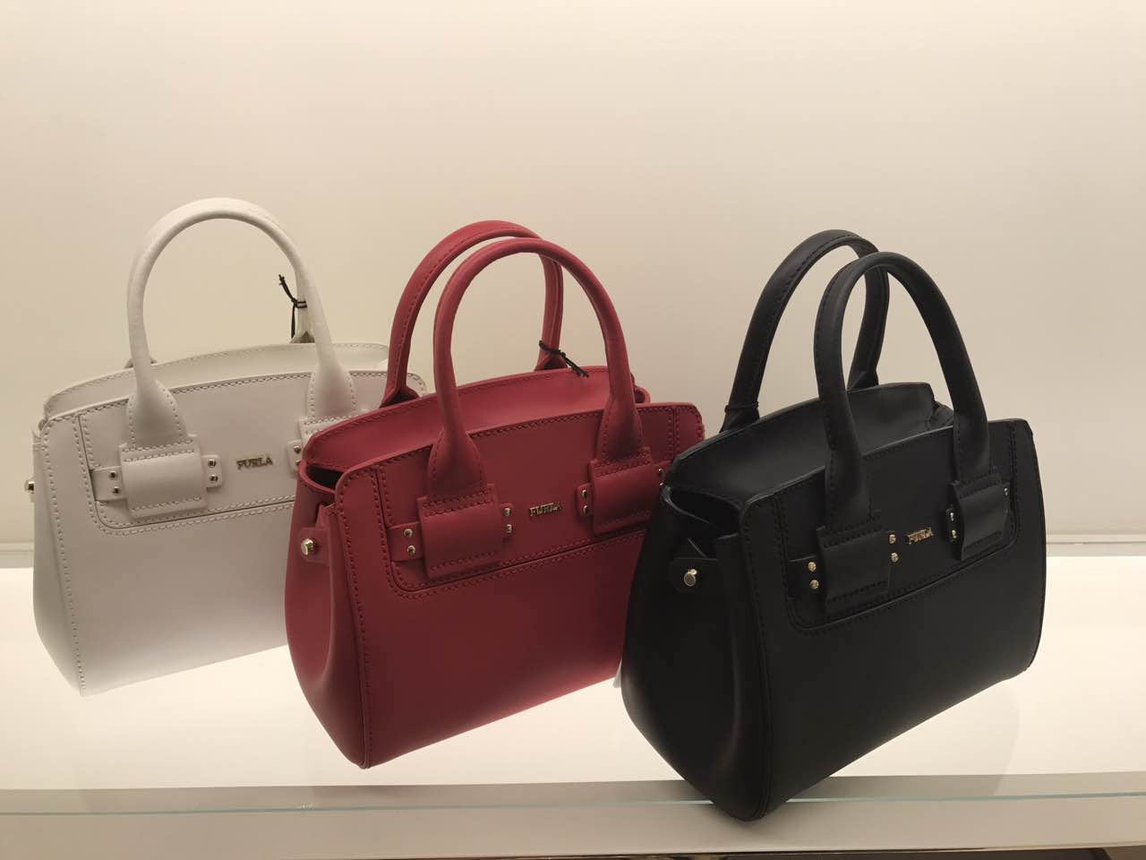 【澳洲仓】【特价】Furla Lucky 手柄 肩带两背 迷你包 （原价599刀）