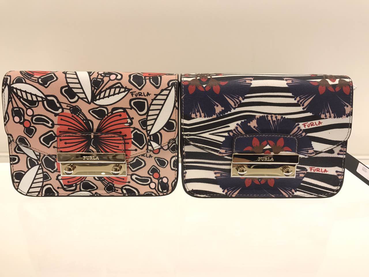 【澳洲仓】Furla 欢乐颂小方包限量款蝴蝶款（原价599）